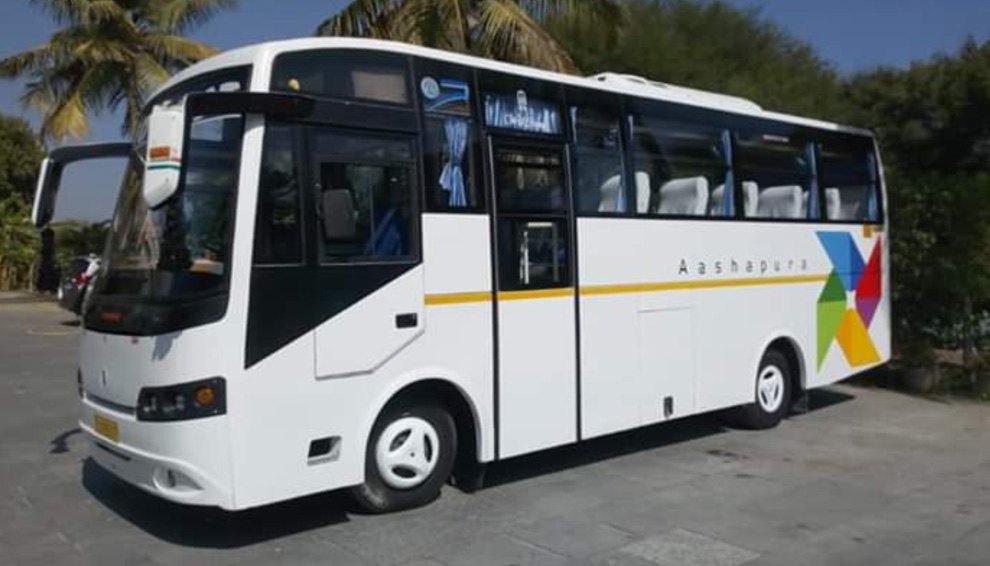 Coaches / Buses rental car