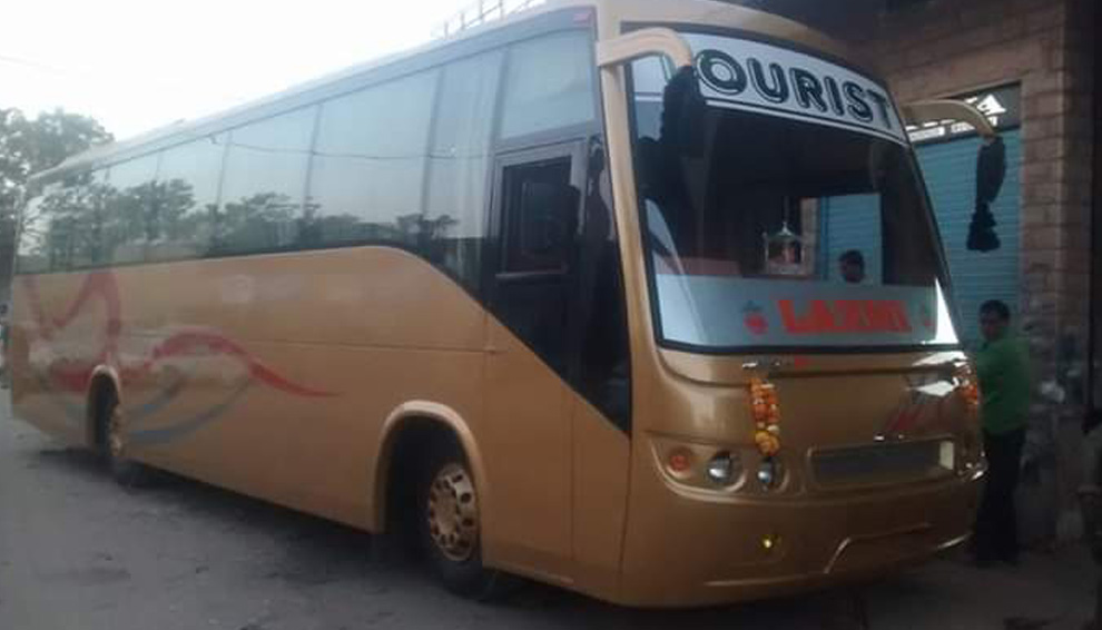 Coaches / Buses rental car